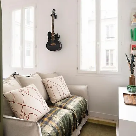 Petit Cocon Au Coeur De Parigi